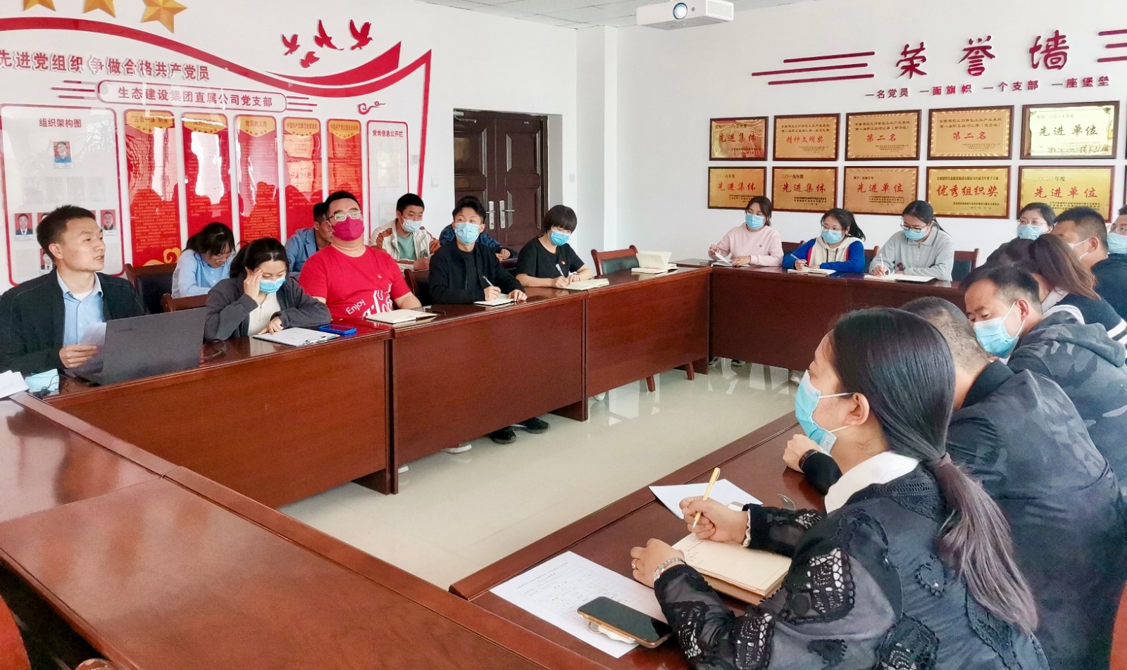 微信图片_20221110182035.jpg 微信图片_20221110182035.jpg